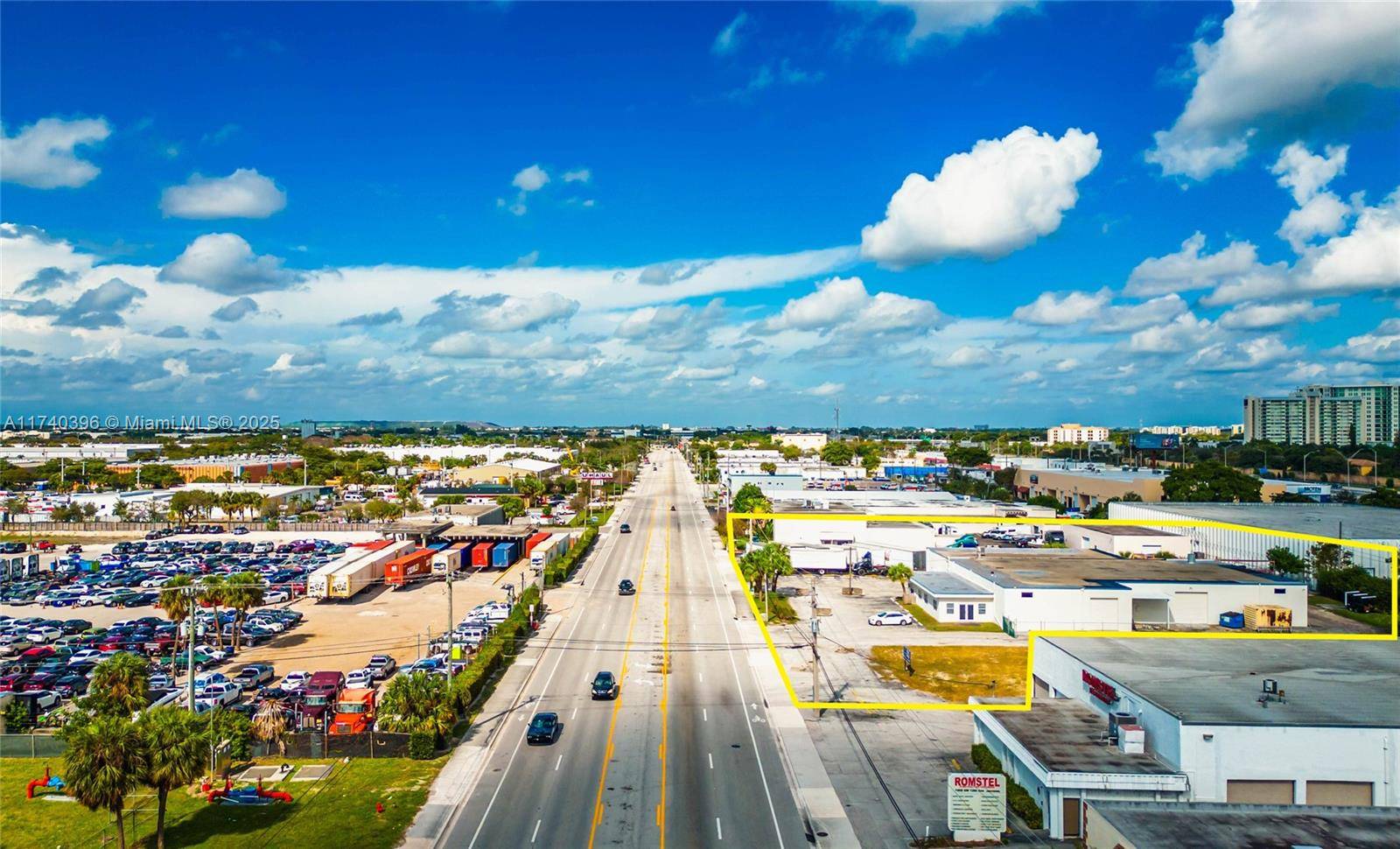 Pompano Beach, FL 33069,956-980 SW 12th Ave