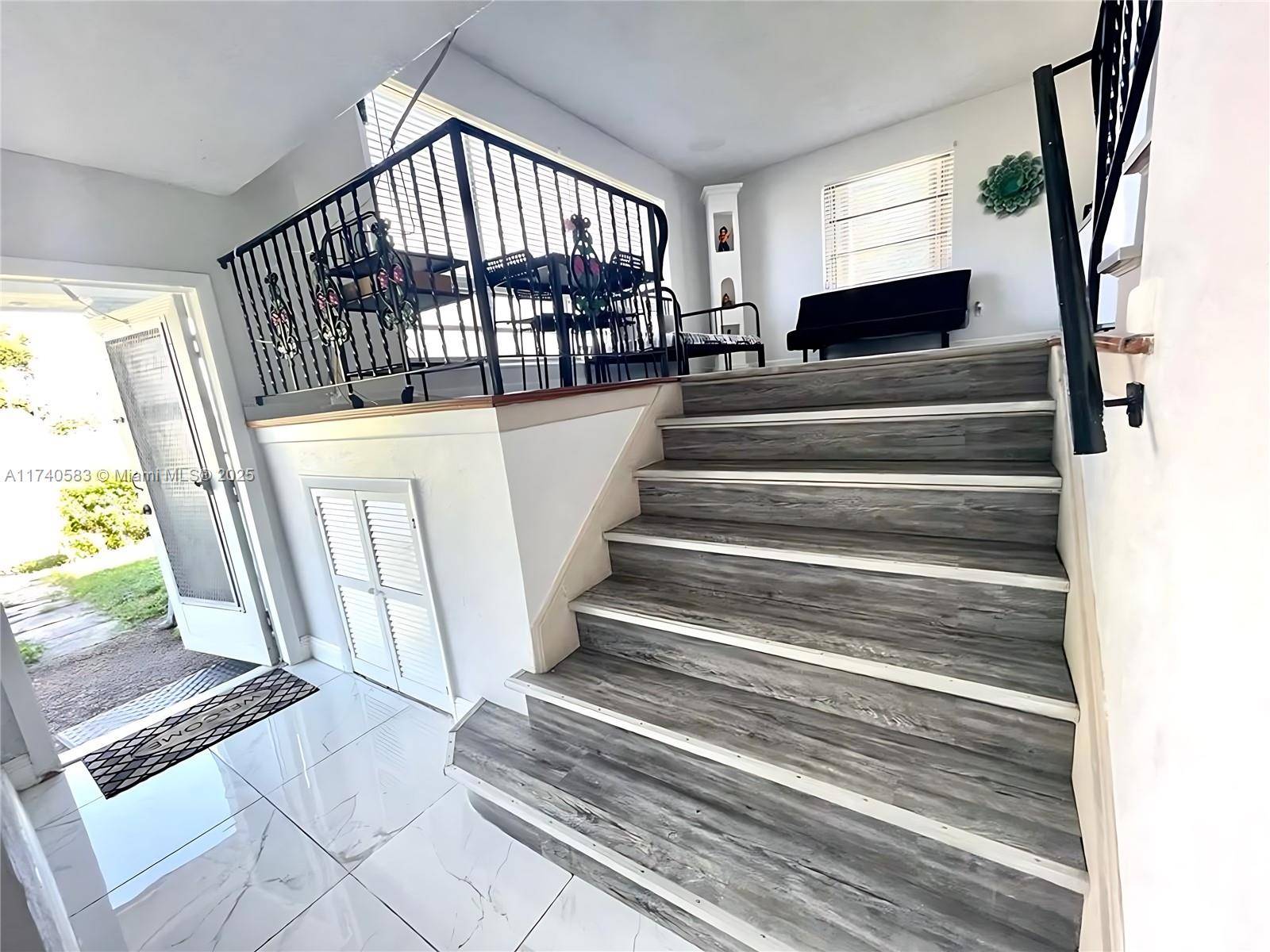 Pembroke Pines, FL 33024,141 Mcarthur Pkwy #A