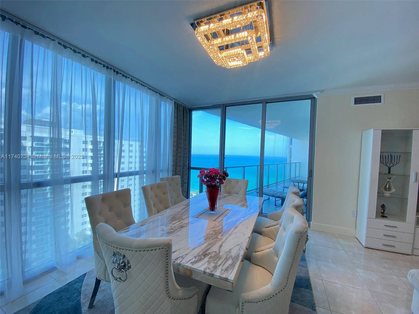 Hollywood, FL 33019,3101 S Ocean Dr #1403