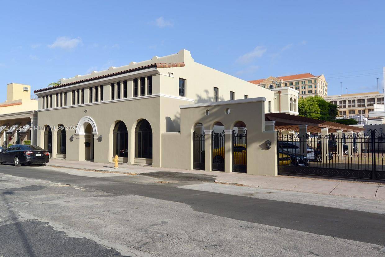 Coral Gables, FL 33134,Address not disclosed