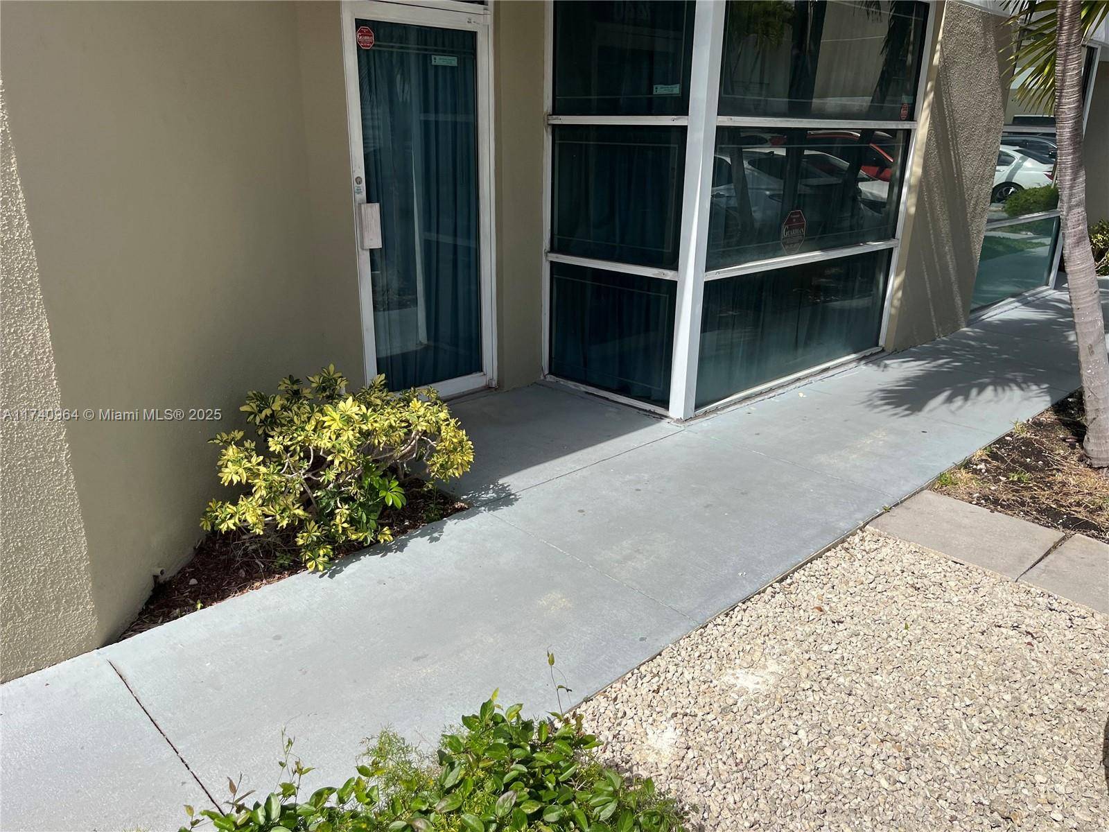 Miami, FL 33155,74XX SW 48th St