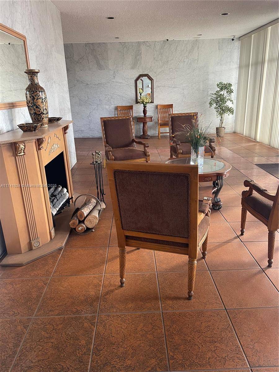 Hialeah, FL 33012,4675 W 18th Ct #801