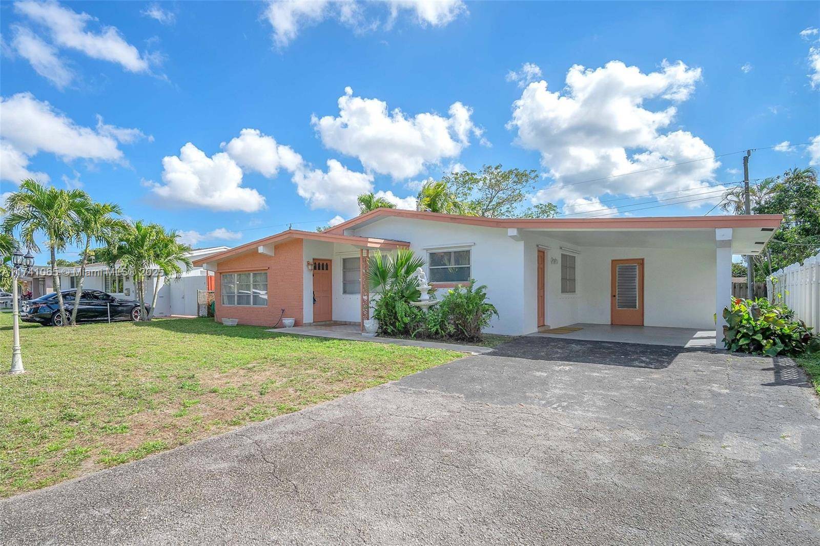 Pembroke Pines, FL 33024,7640 Taft Street