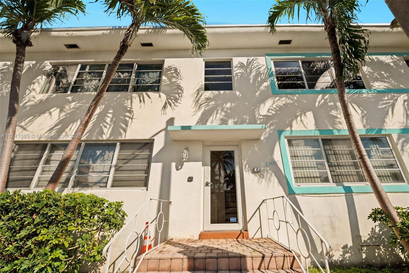 Miami Beach, FL 33141,8345 Byron Ave #6
