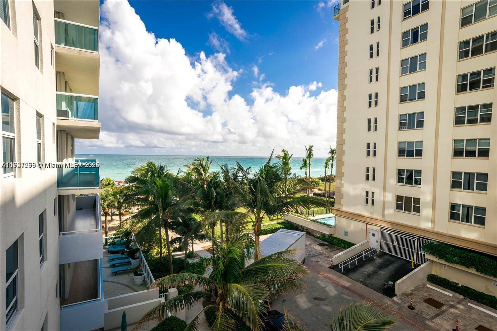 Surfside, FL 33154,9201 Collins Ave #424