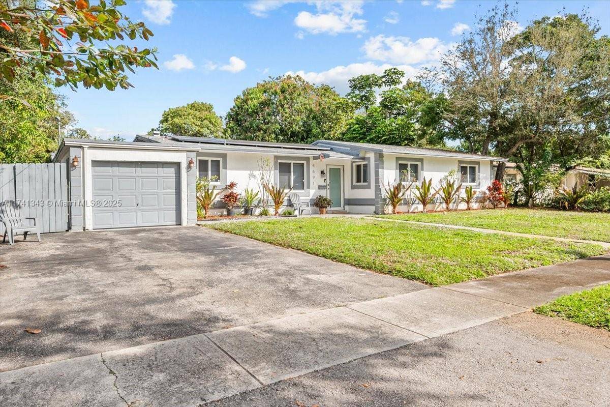 Plantation, FL 33317,4691 NW 4th Ct