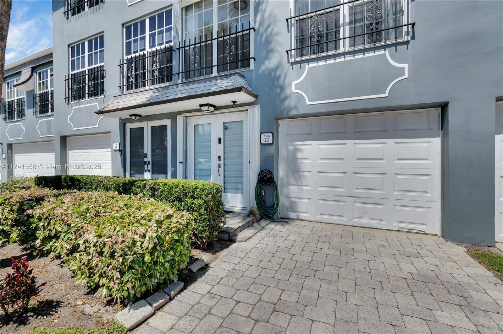Hillsboro Beach, FL 33062,1194 Hillsboro Mile #72