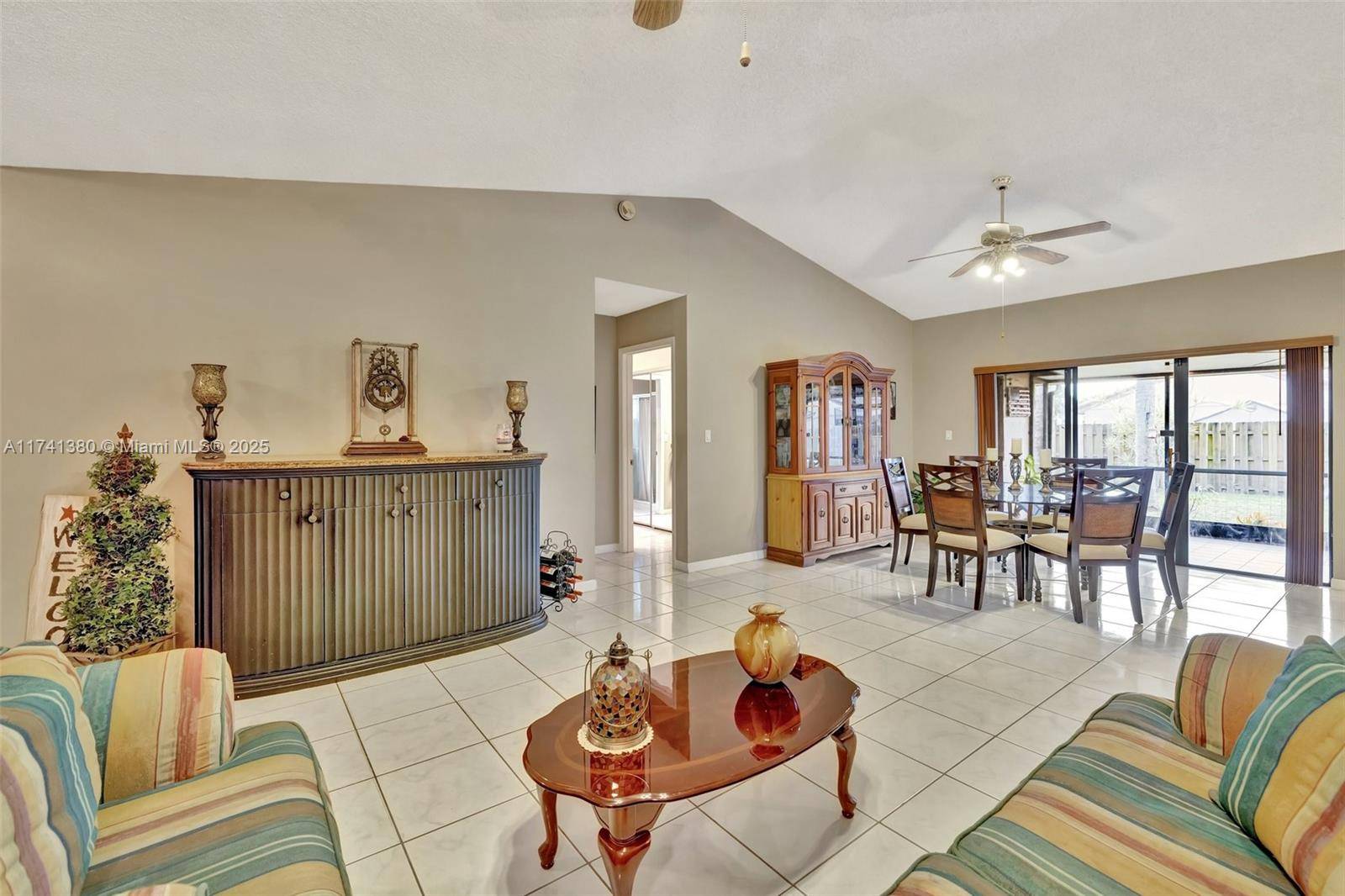 Davie, FL 33331,5911 Epsom Ln