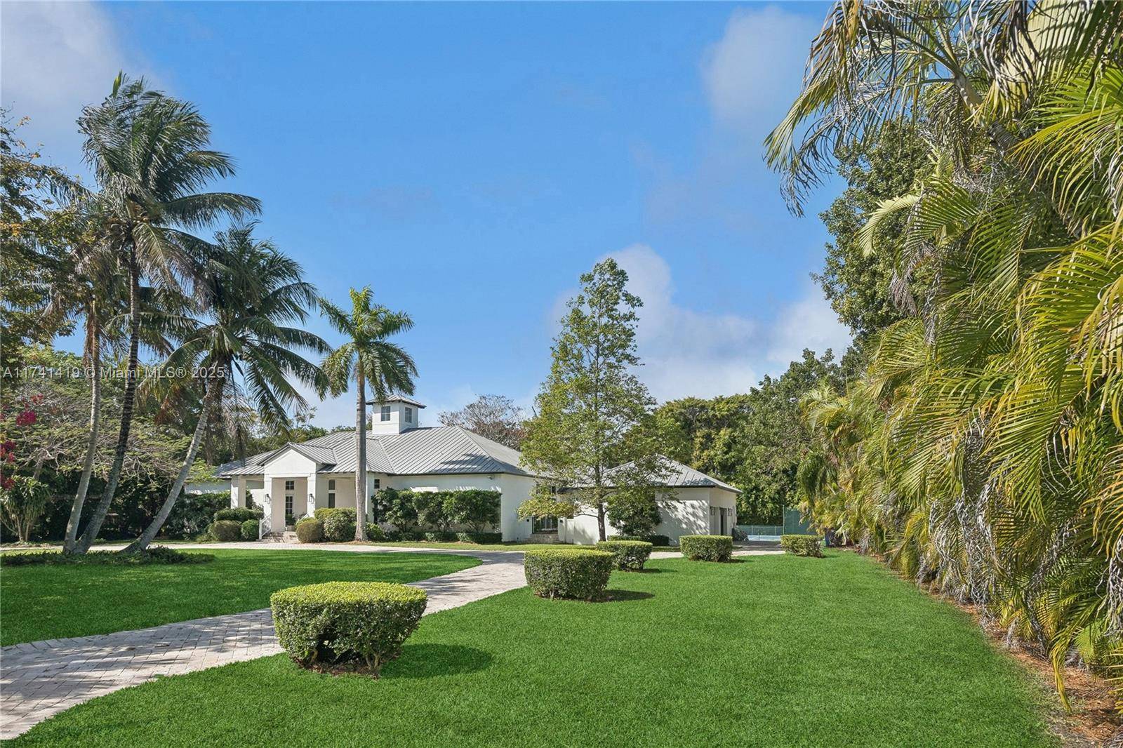 Palmetto Bay, FL 33158,13840 Old Cutler Rd