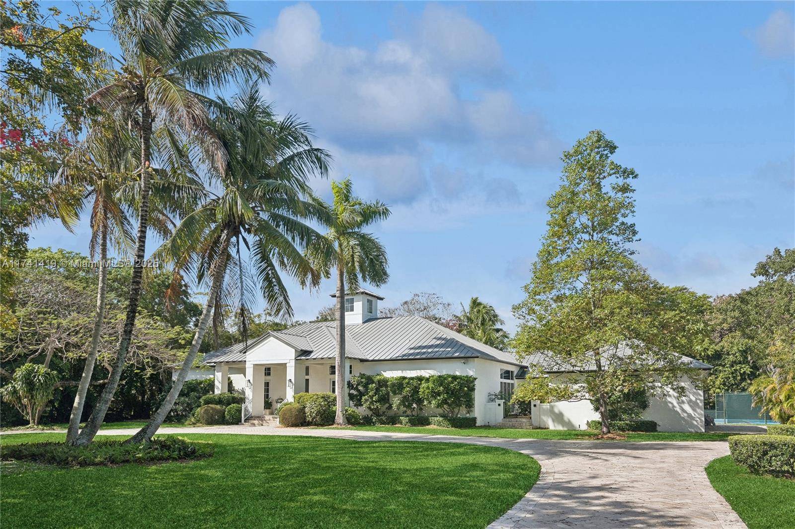Palmetto Bay, FL 33158,13840 Old Cutler Rd