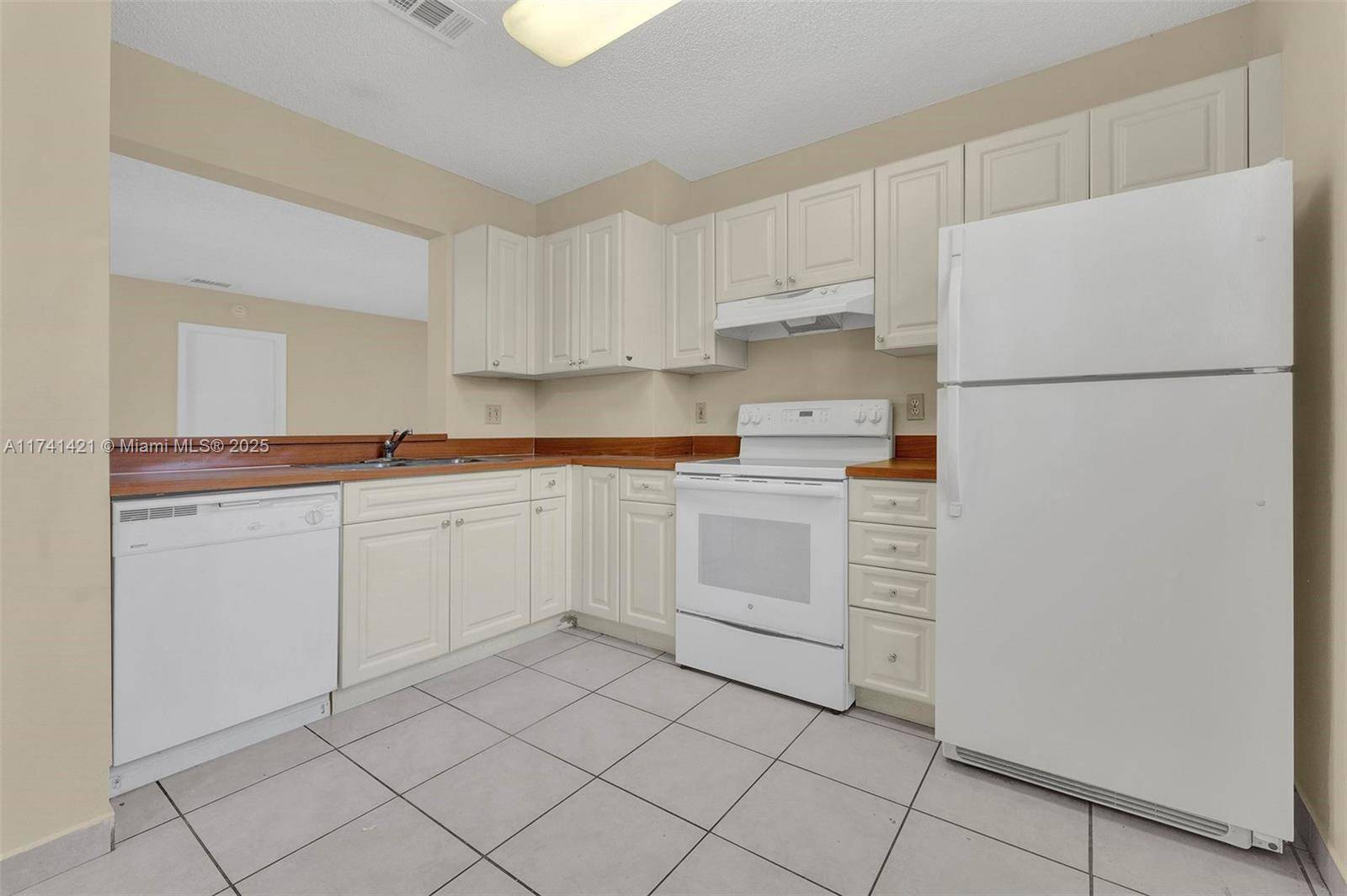 Coral Springs, FL 33065,12272 Royal Palm Blvd #A-5