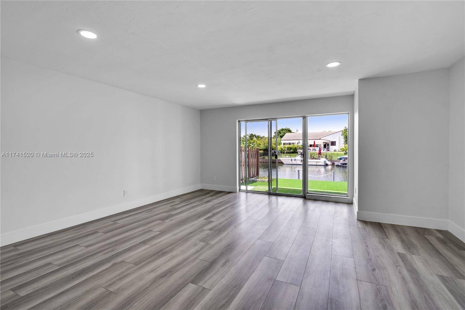 North Miami, FL 33181,1937 NE 123rd St #1