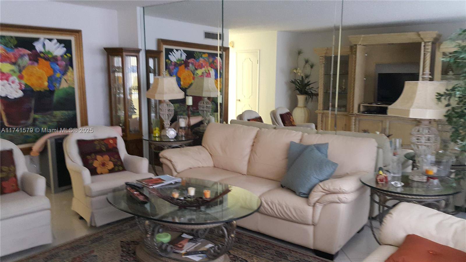 Boca Raton, FL 33432,1401 S Federal Hwy #218