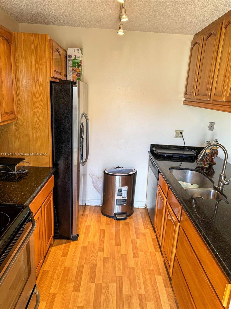 West Palm Beach, FL 33407,7305 73rd Way #7305