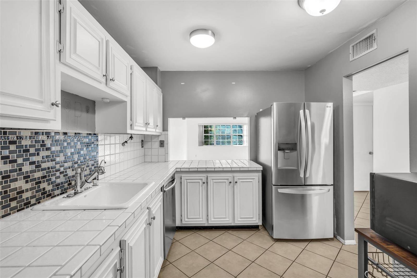 Davie, FL 33328,3645 Citrus Trace #2