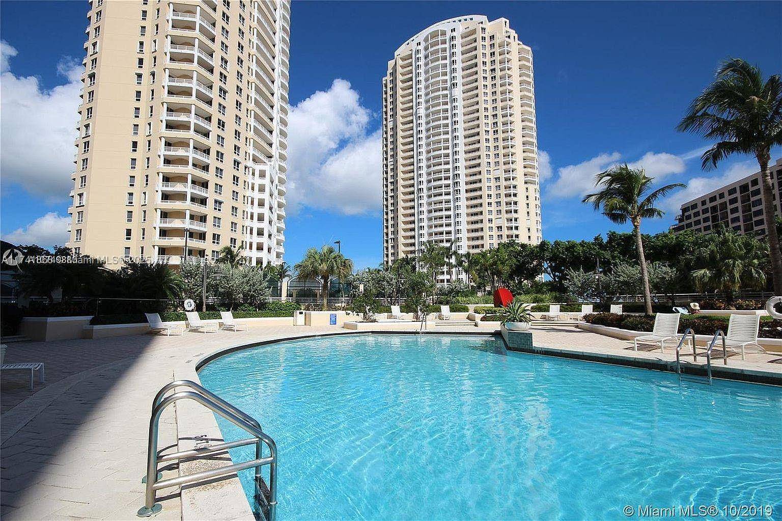 Miami, FL 33131,888 Brickell Key Dr #600