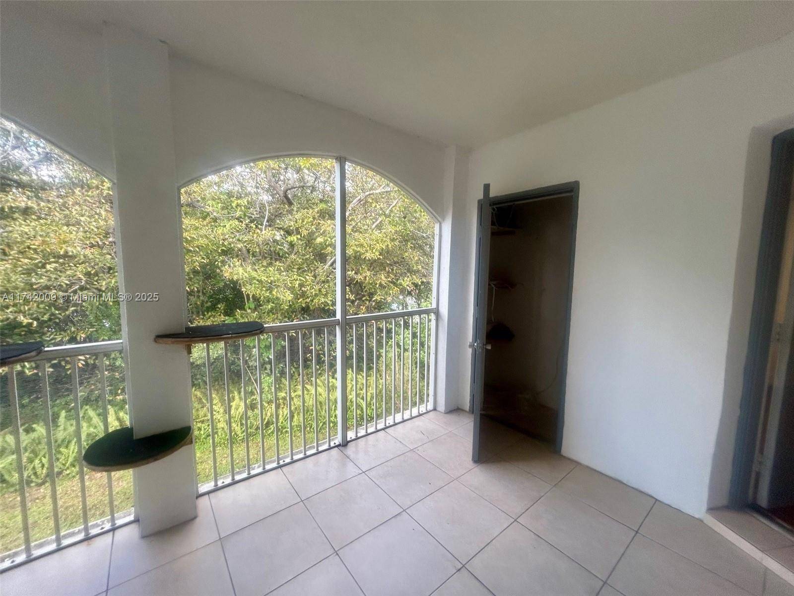 Boynton Beach, FL 33426,815 W Boynton Beach Blvd #9-207