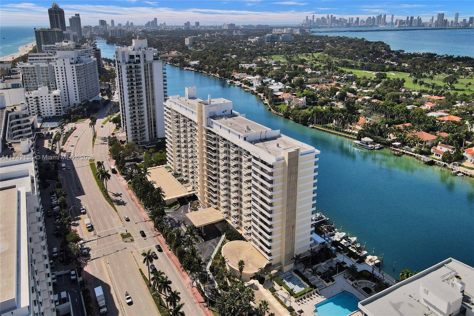 Miami Beach, FL 33140,5600 Collins Ave #5C