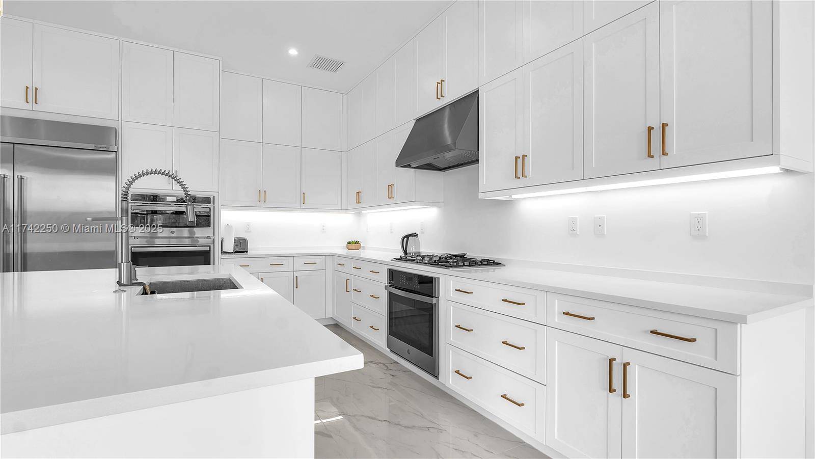 Boca Raton, FL 33434,20284 Bandon Dunes Rd