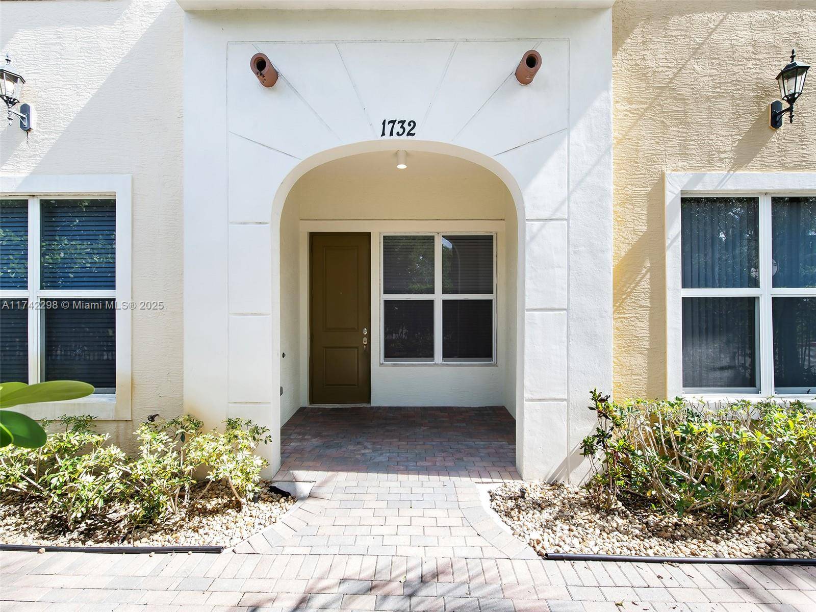 Pembroke Pines, FL 33028,1732 NW 124th Pl