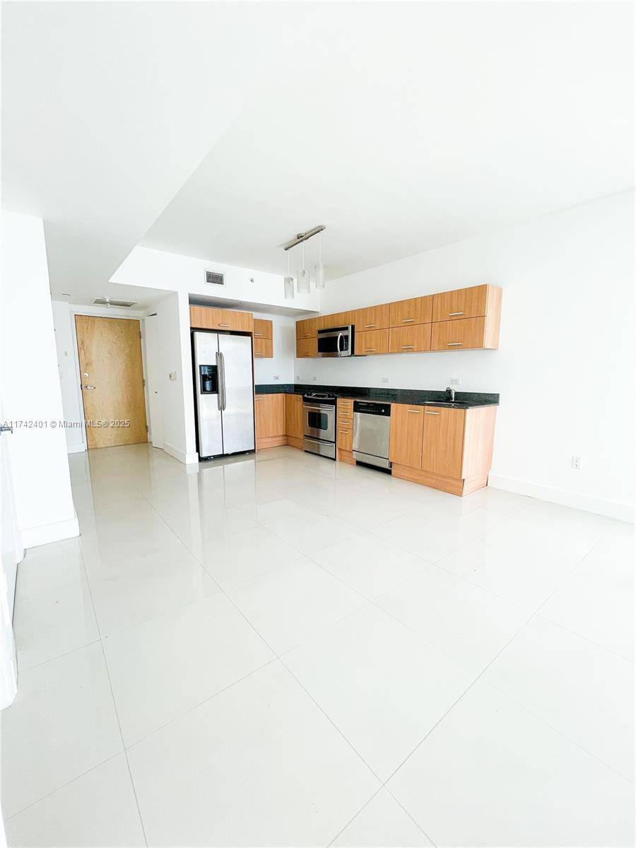 Miami, FL 33130,350 S Miami Ave #2412
