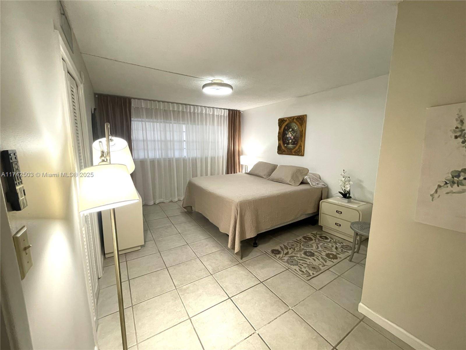 Pompano Beach, FL 33069,3000 S Course Dr #208