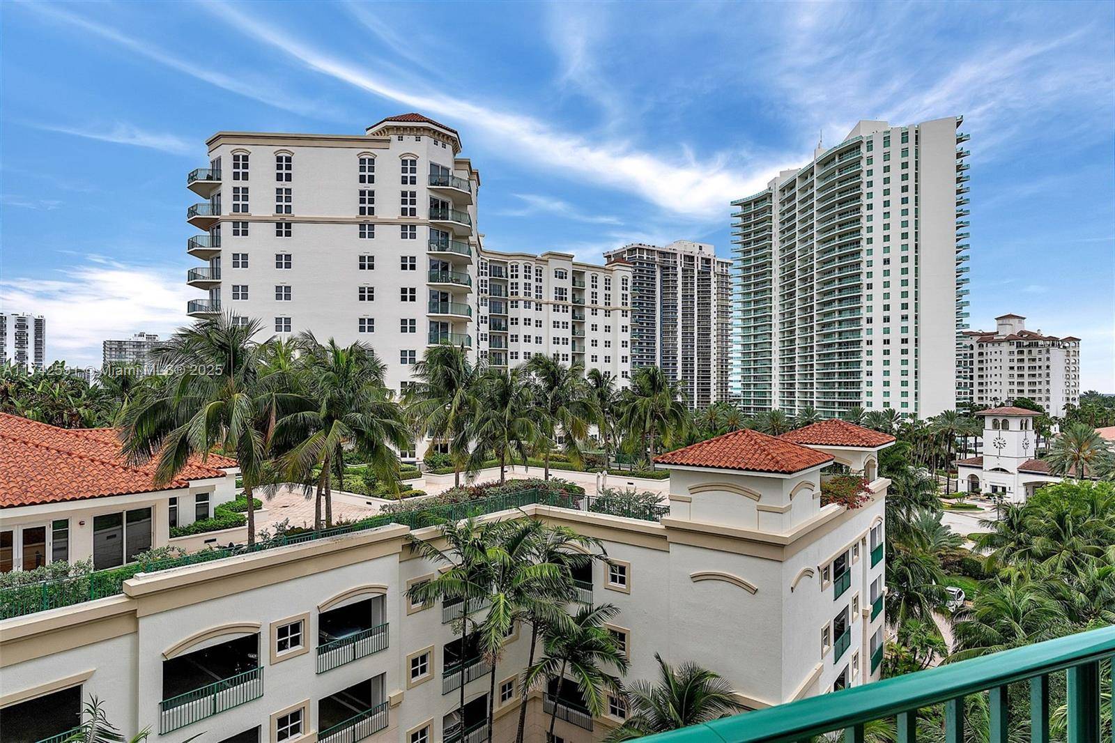 Aventura, FL 33180,19900 E Country Club Dr #716