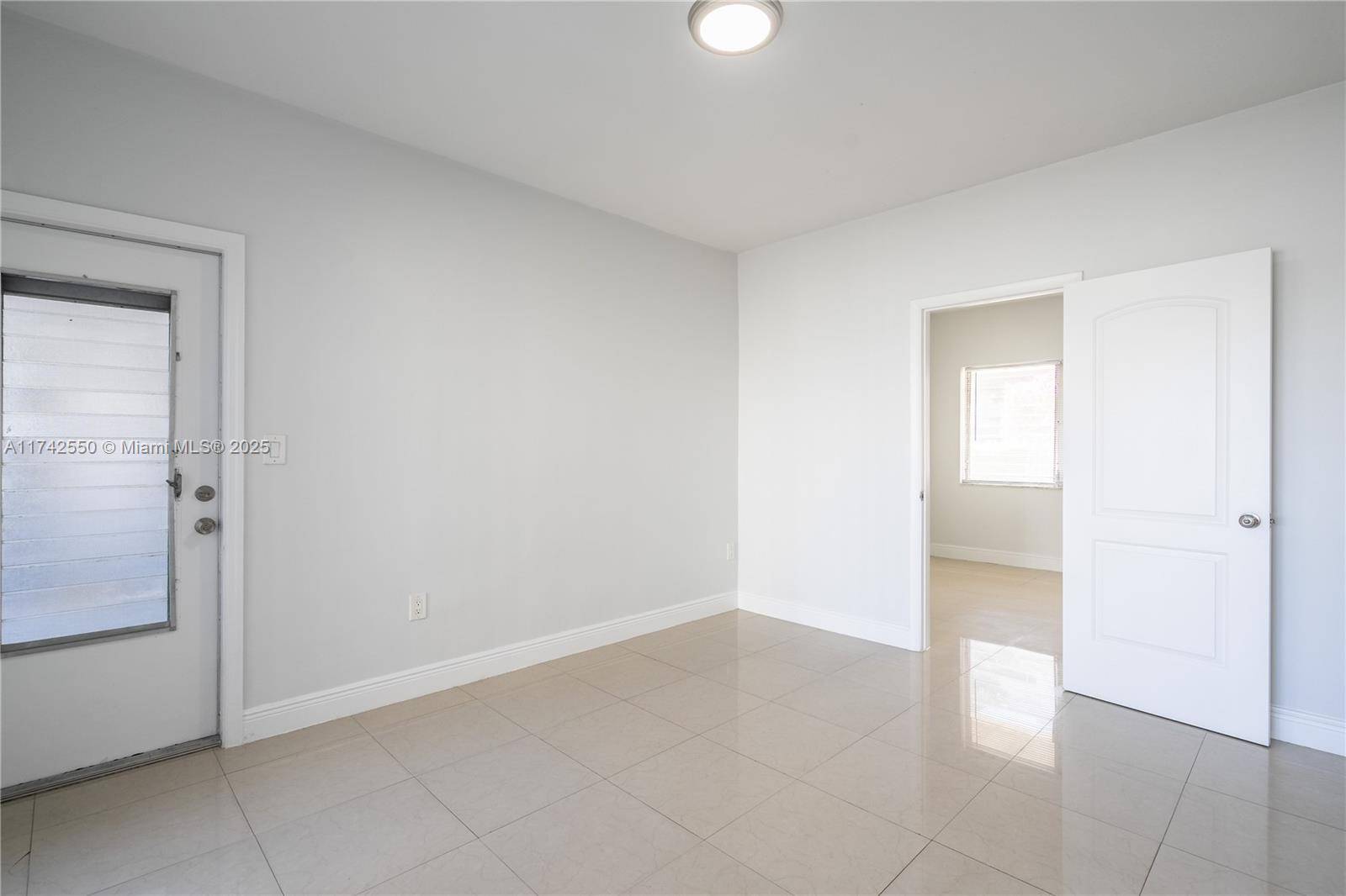 North Bay Village, FL 33141,7927 East Dr #265