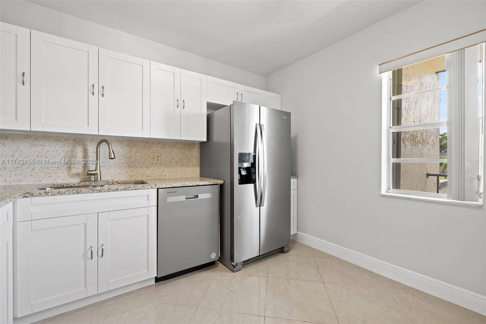West Palm Beach, FL 33411,130 Lake Meryl Dr #228