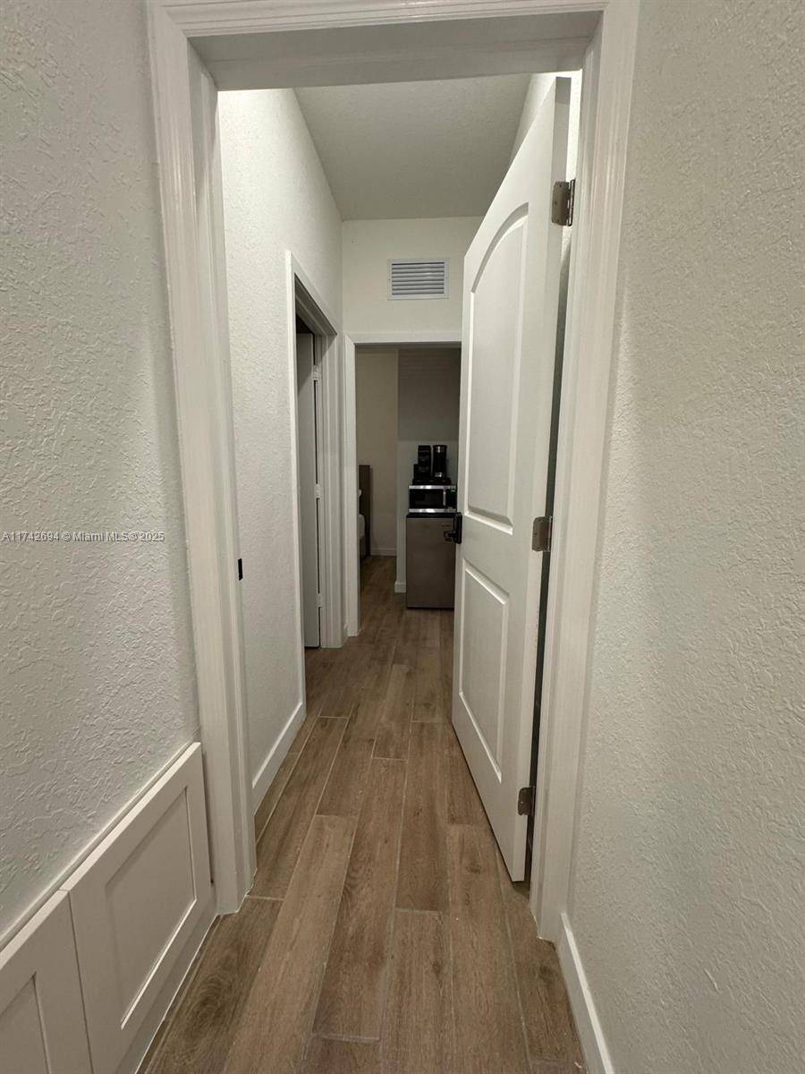 Homestead, FL 33034,749 SE 17th St #1