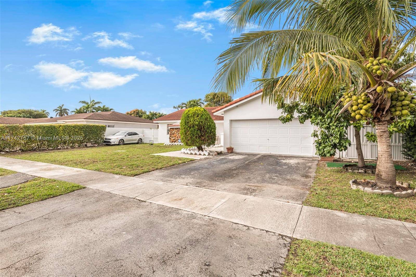 Miami, FL 33175,4904 SW 140th Ct