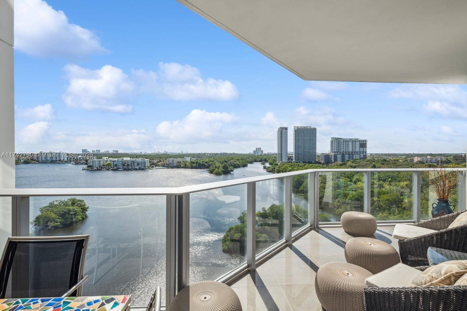 Aventura, FL 33160,17111 Biscayne Blvd #1004