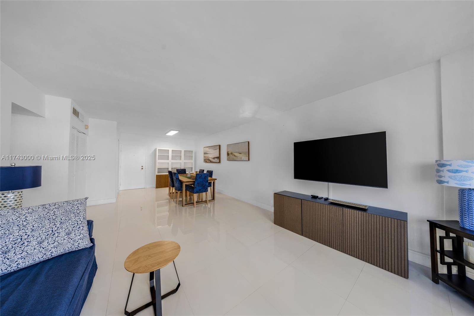 Miami Beach, FL 33139,800 West Ave #736