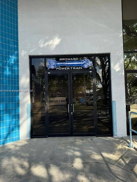 Fort Lauderdale, FL 33309,5300 NW 12th Ave #6