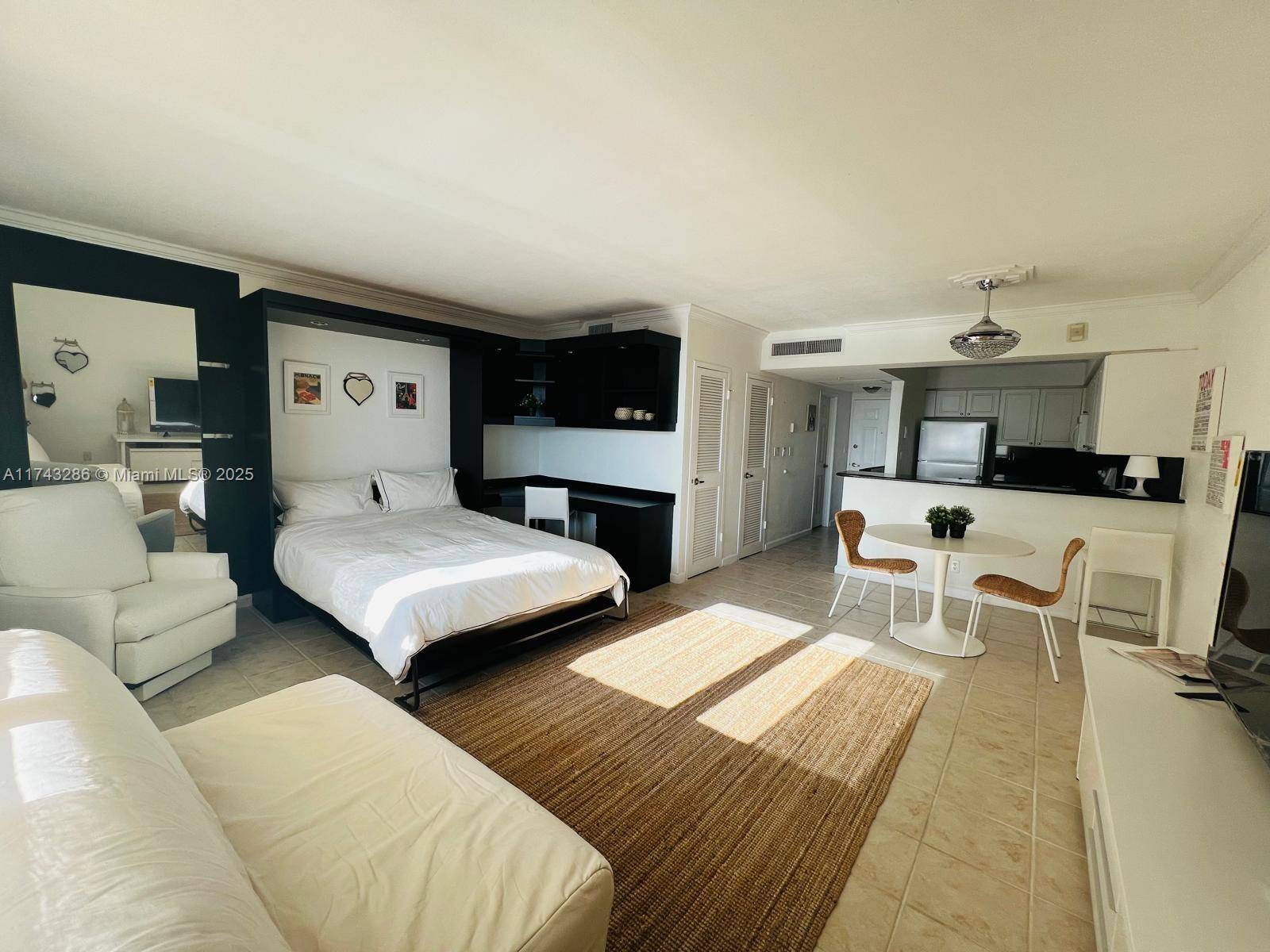 Hollywood, FL 33019,2501 S Ocean Dr #PH32