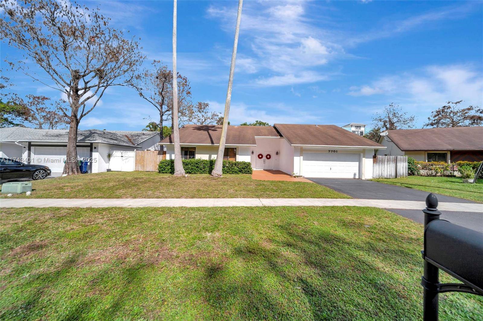 Lauderhill, FL 33351,7701 NW 53rd St