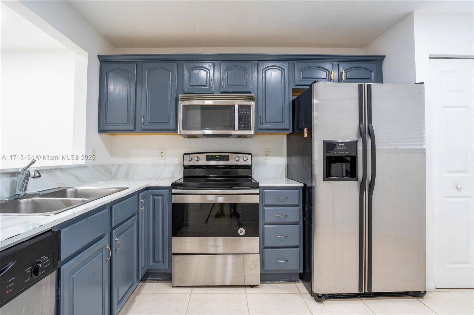 Margate, FL 33063,6619 Winfield Blvd #9-2