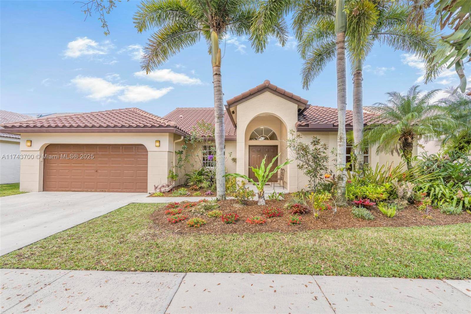 Weston, FL 33326,761 Heritage Way