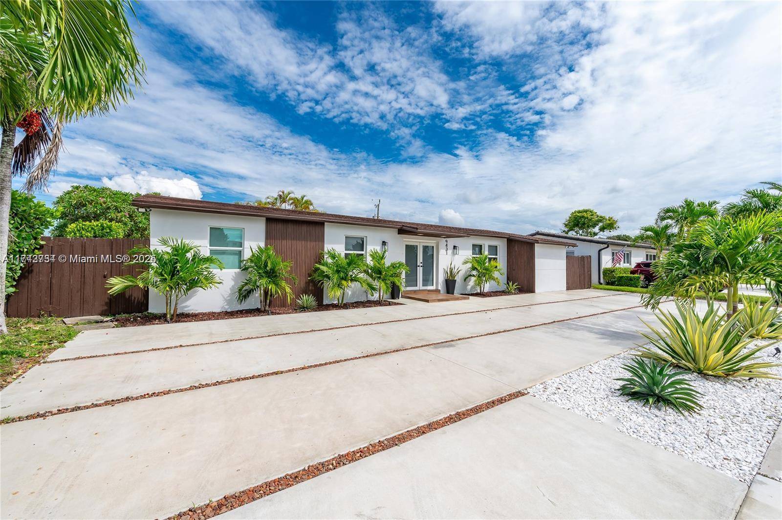 Miami, FL 33173,9431 SW 62nd St