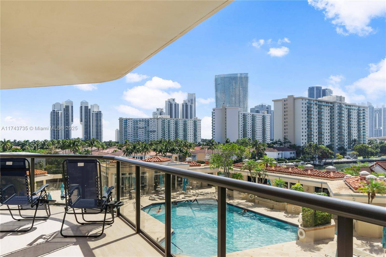 Aventura, FL 33180,19667 Turnberry Way #5B