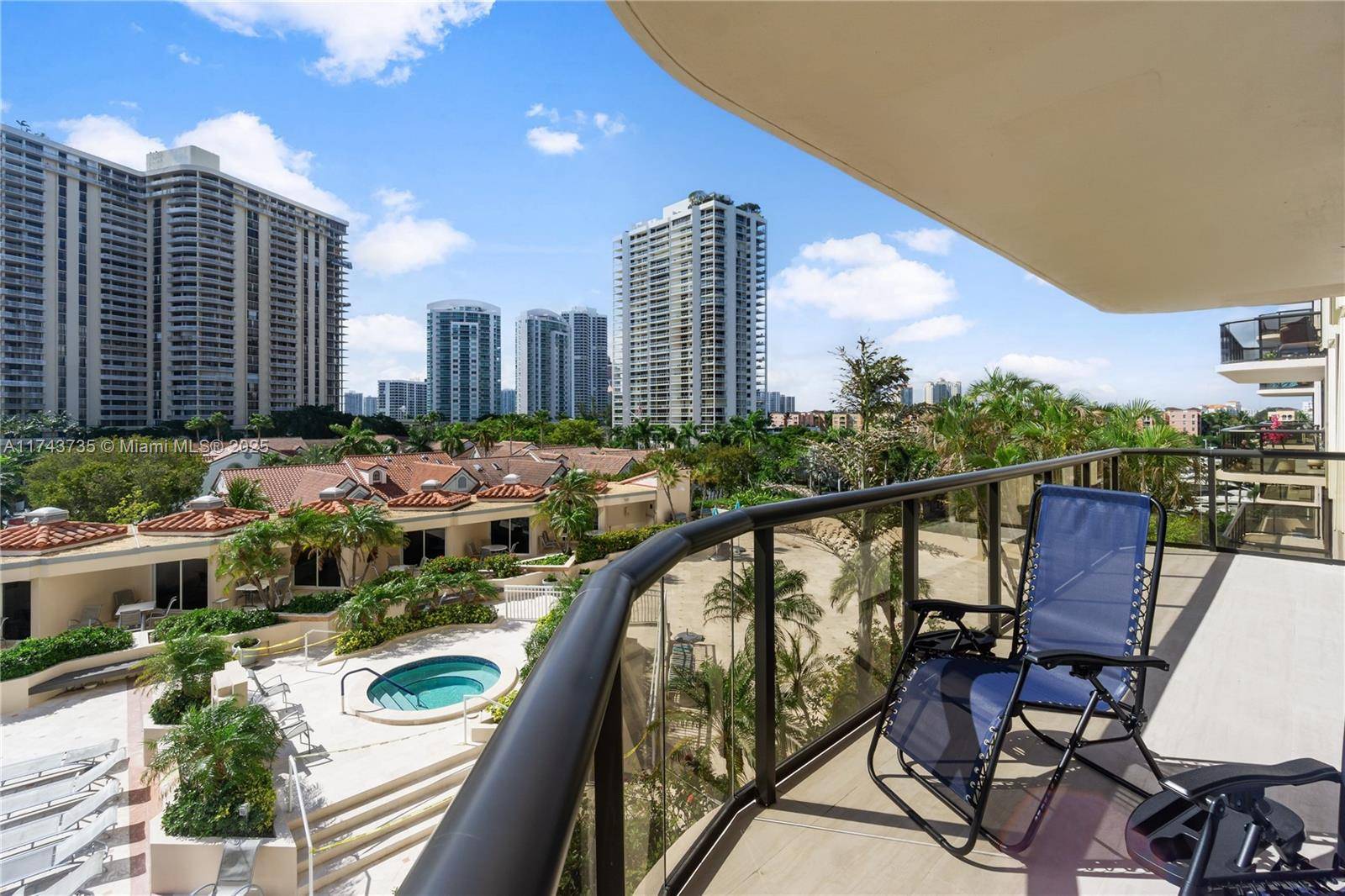 Aventura, FL 33180,19667 Turnberry Way #5B