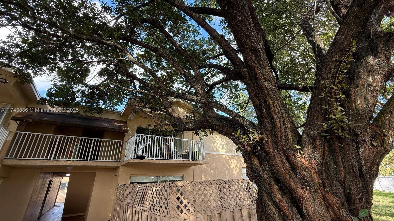 Doral, FL 33166,4134 NW 79th Ave #2C