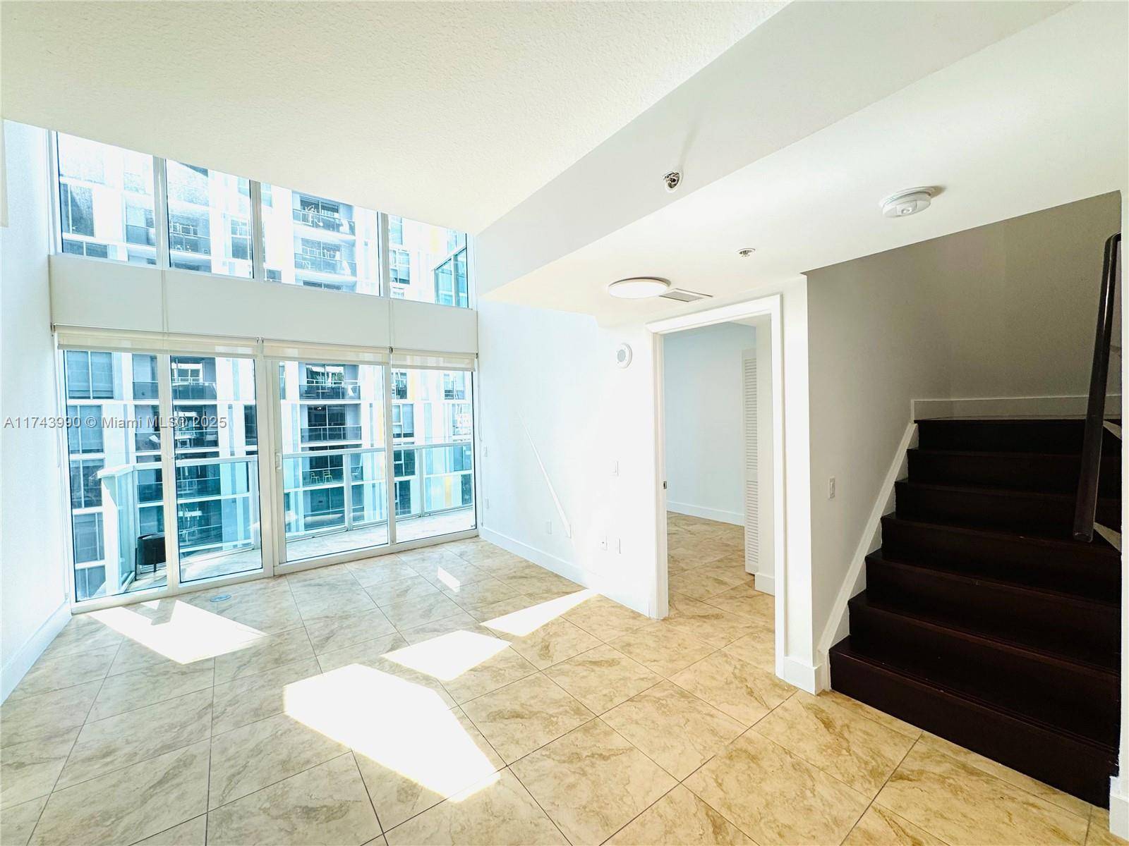 Miami, FL 33131,41 SE 5th St #808