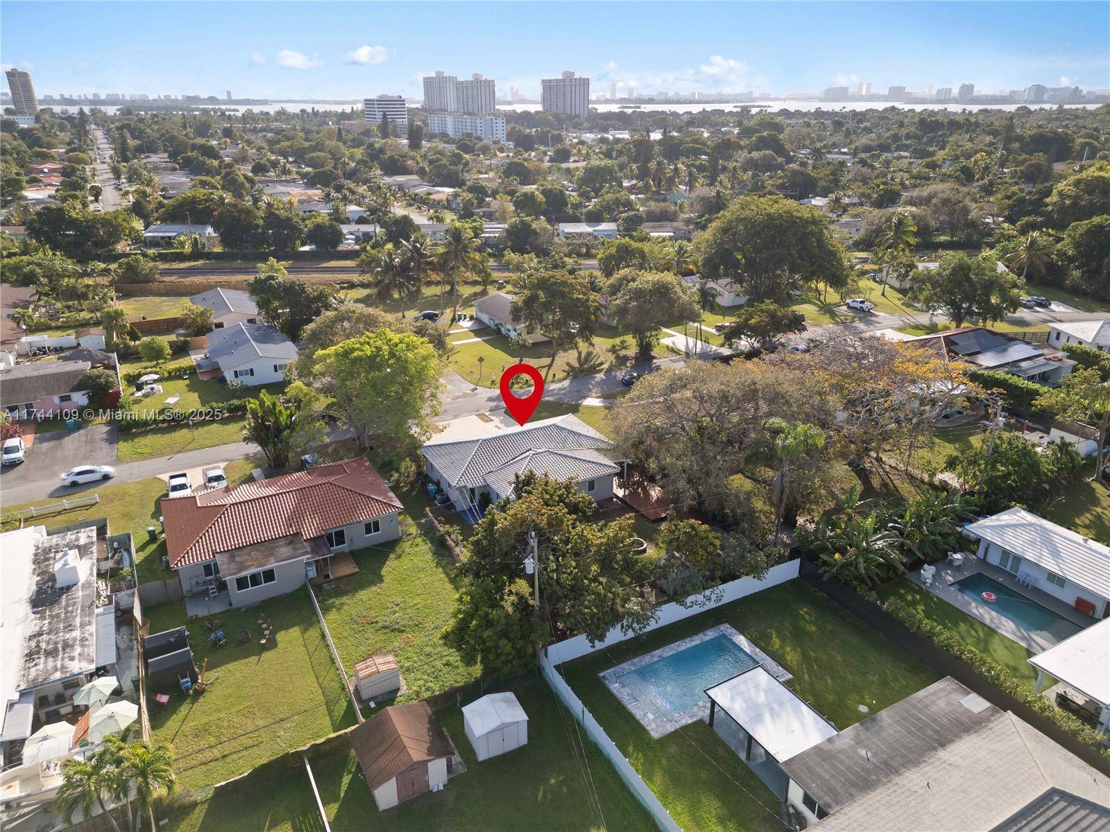 Biscayne Park, FL 33161,11010 NE 10th Ave