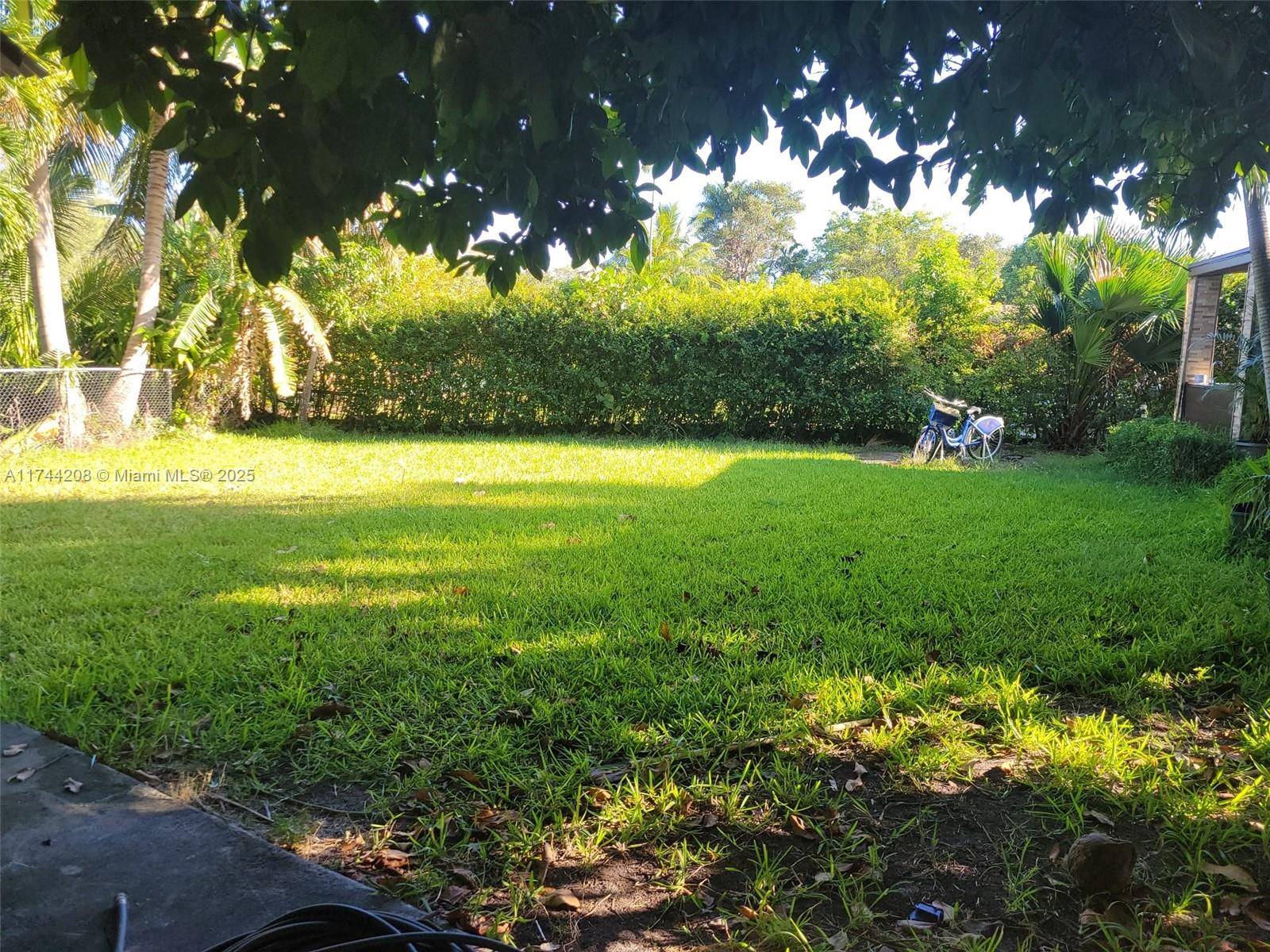Miami, FL 33161,14431 S Biscayne River Rd