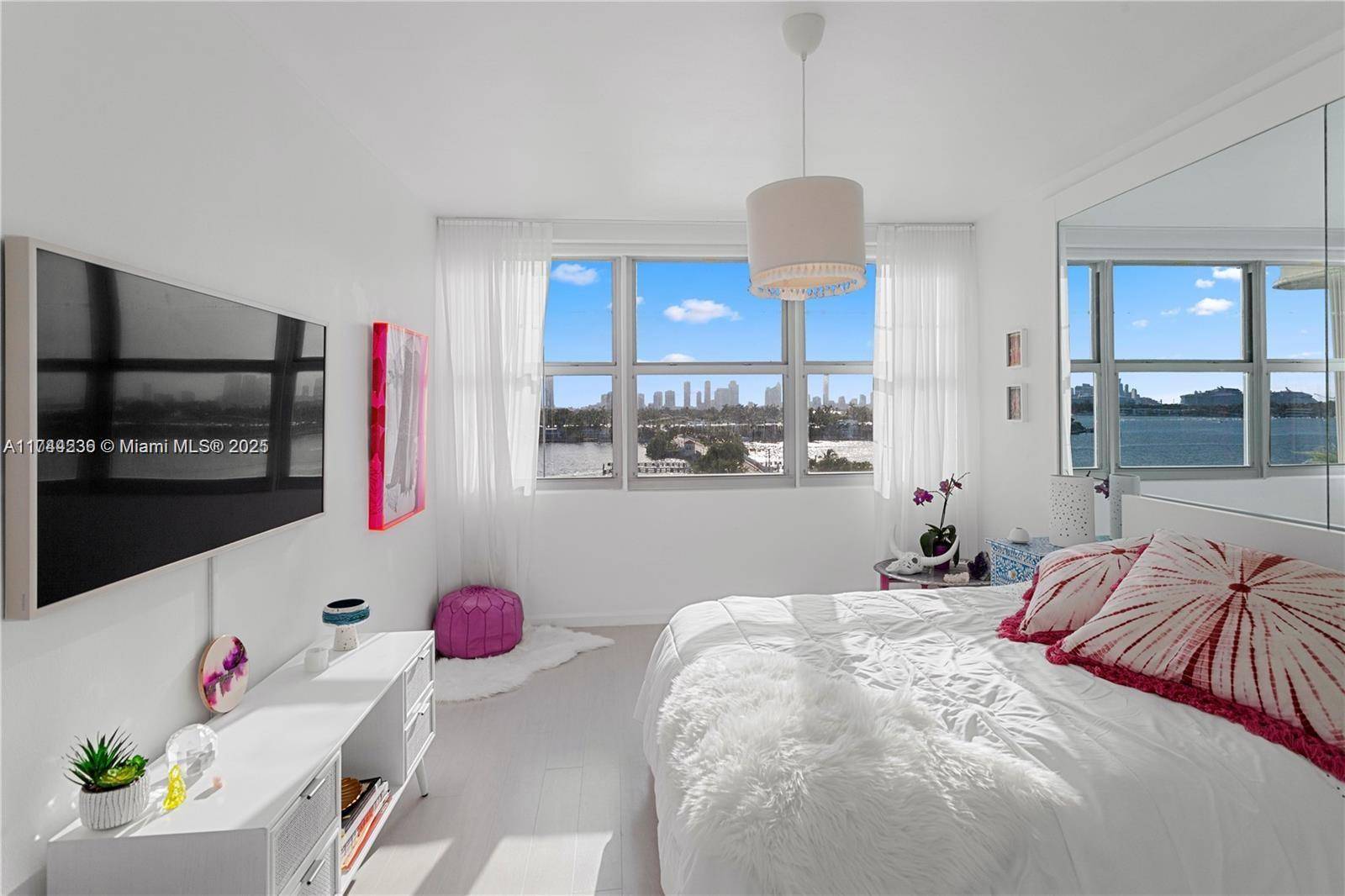 Miami Beach, FL 33139,3 Island Ave #07E