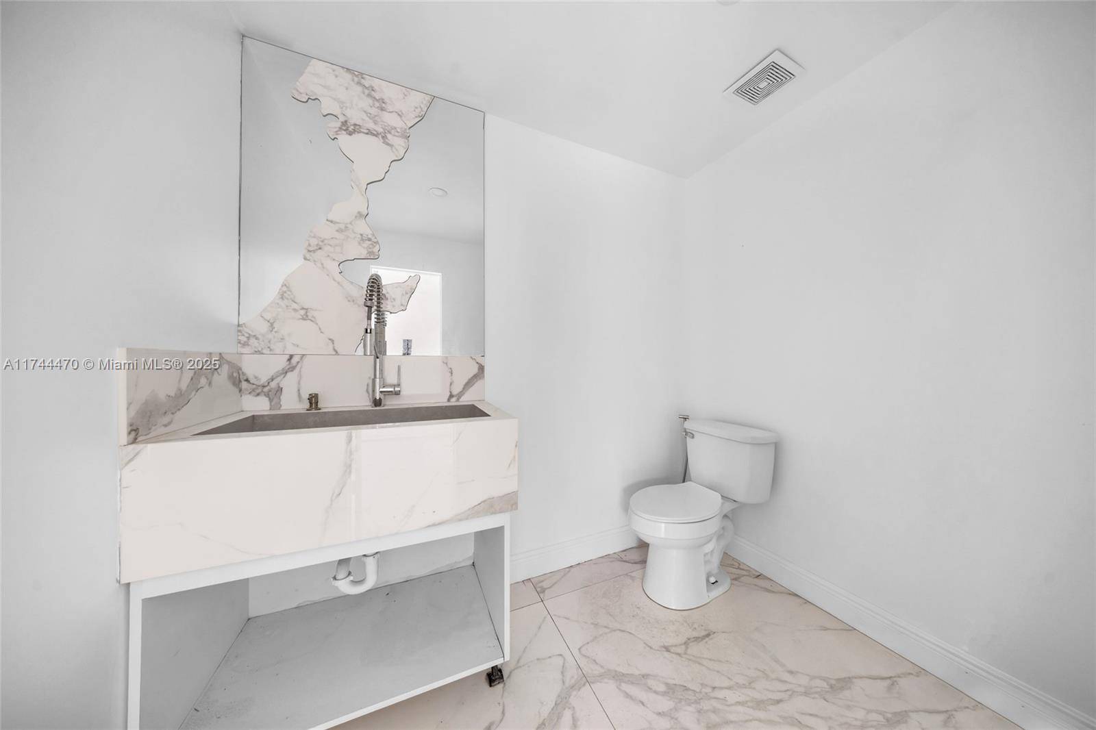 Hialeah, FL 33016,2145 W 60th St