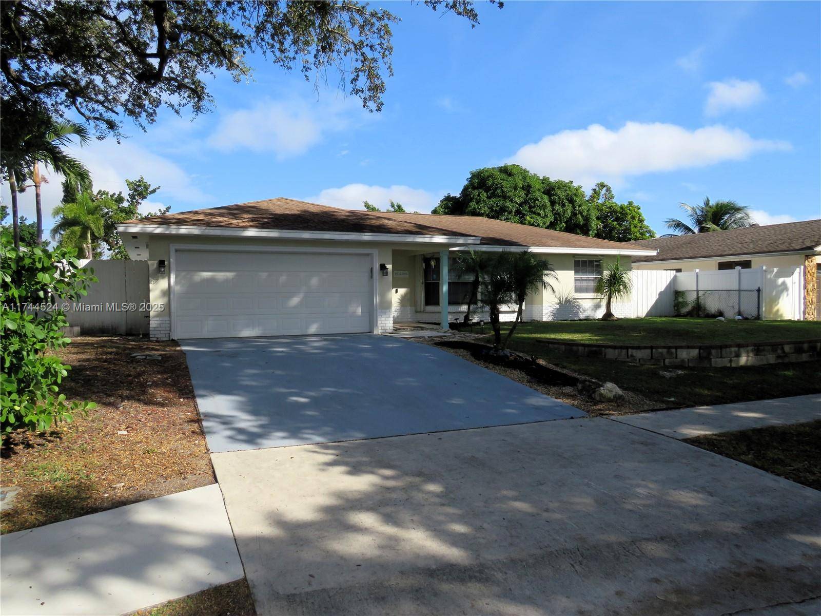West Palm Beach, FL 33406,2359 Gabriel Ln