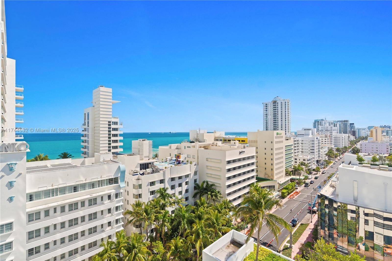 Miami Beach, FL 33140,4401 COLLINS AV #1206