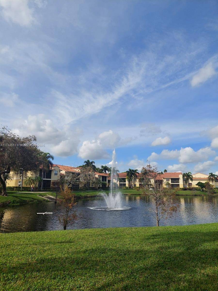 Pompano Beach, FL 33069,1259 SW 46th Ave #1902